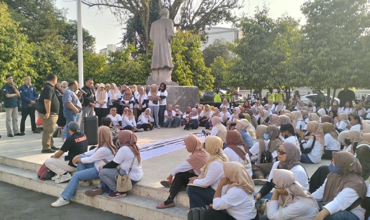 Buntut PHK Massal PT MTG: Ratusan Karyawan dan KSPSI DIY Desak DPRD Turun Tangan