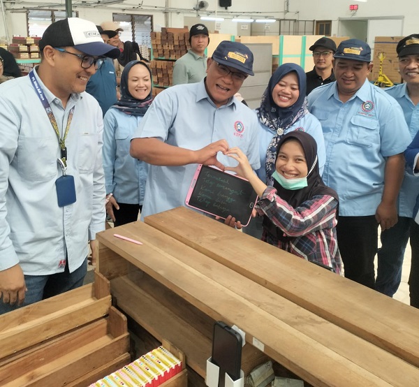 Kunjungi Pabrik Rokok, Ketua DPP KSPSI Jumhur Serap Aspirasi Pekerja Soal Cukai dan Rokok Ilegal